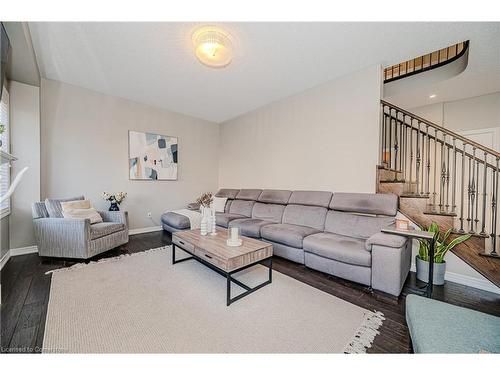 139 Humphrey Street, Hamilton, ON - Indoor Photo Showing Living Room