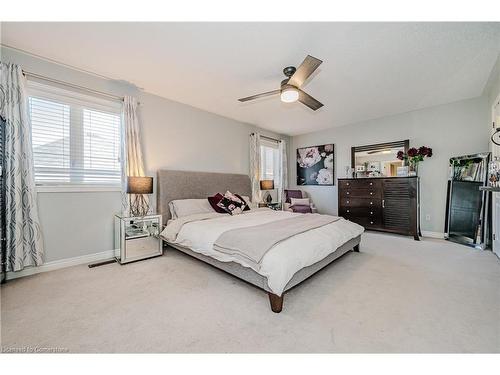 139 Humphrey Street, Hamilton, ON - Indoor Photo Showing Bedroom