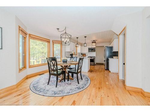 5776 Wellington Rd 26, Rockwood, ON - Indoor Photo Showing Dining Room