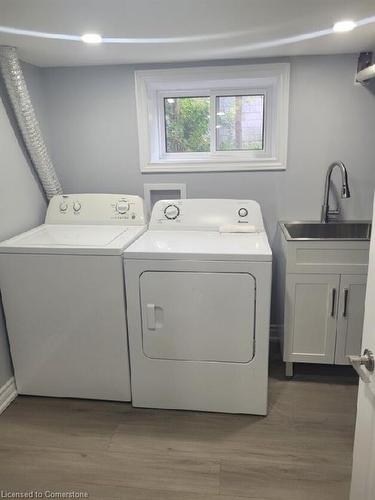 Main-435 Aberdeen Avenue, Hamilton, ON - Indoor Photo Showing Laundry Room