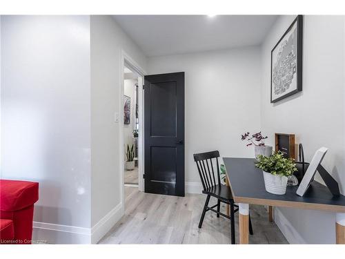 170 Ray Street N, Hamilton, ON - Indoor Photo Showing Dining Room