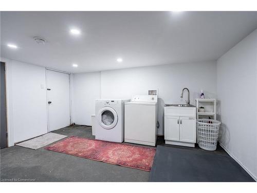 170 Ray Street N, Hamilton, ON - Indoor Photo Showing Laundry Room