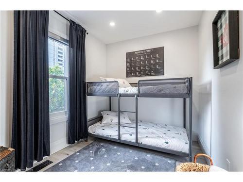 170 Ray Street N, Hamilton, ON - Indoor Photo Showing Bedroom