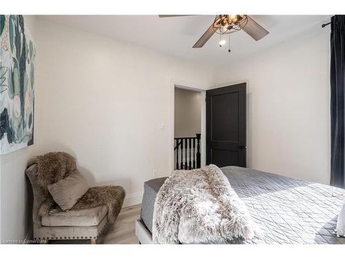 170 Ray Street N, Hamilton, ON - Indoor Photo Showing Bedroom