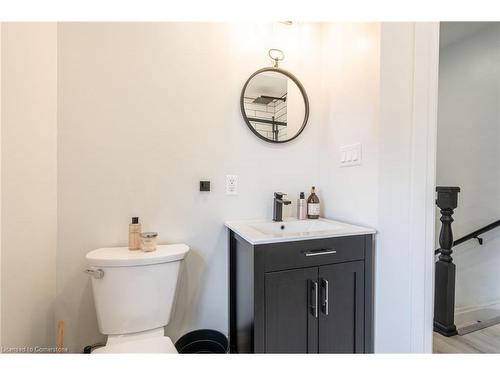 170 Ray Street N, Hamilton, ON - Indoor Photo Showing Bathroom