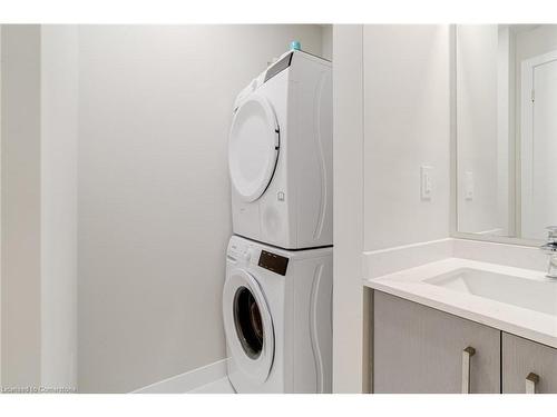 1506-15 Queen Street S, Hamilton, ON - Indoor Photo Showing Laundry Room