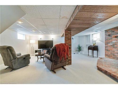 28 Walter Avenue S, Hamilton, ON - Indoor Photo Showing Basement