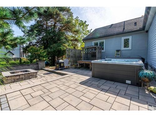 534 Evans Road, Waterdown, ON - Outdoor With Exterior