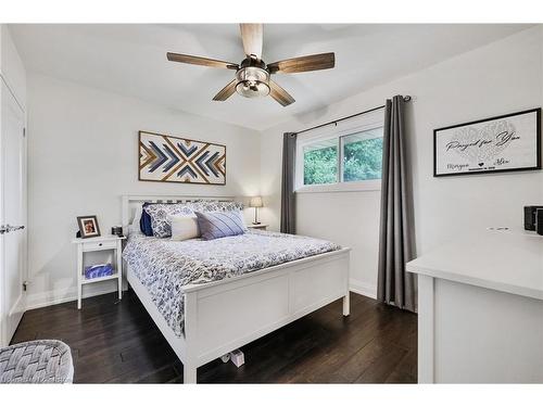 360 Sanatorium Road, Hamilton, ON - Indoor Photo Showing Bedroom