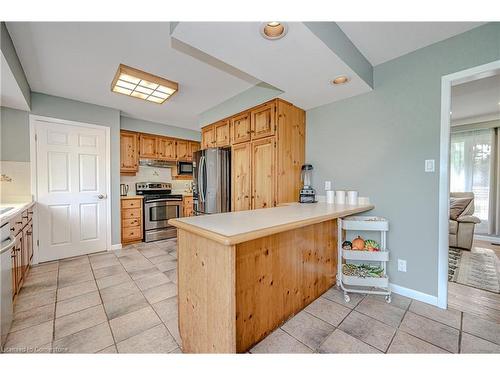 900 Beeforth Road, Millgrove, ON - Indoor Photo Showing Kitchen