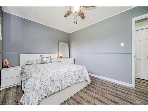 900 Beeforth Road, Millgrove, ON - Indoor Photo Showing Bedroom