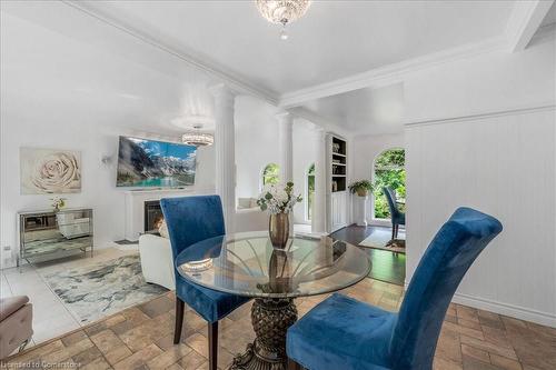 365 Eleanor Place, Ancaster, ON - Indoor Photo Showing Dining Room