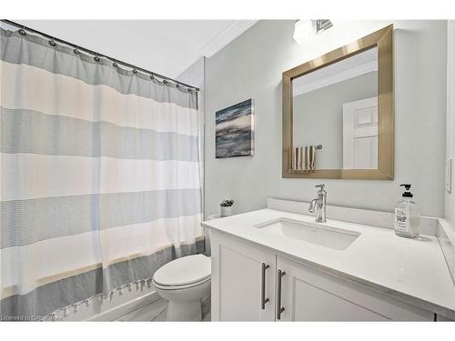 2061 Edinburgh Drive, Burlington, ON - Indoor Photo Showing Bathroom