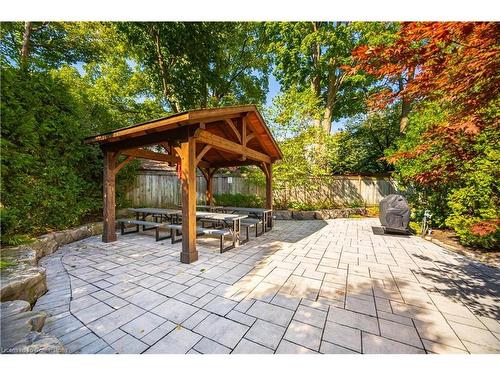 801-442 Maple Avenue, Burlington, ON - Outdoor With Deck Patio Veranda With Backyard