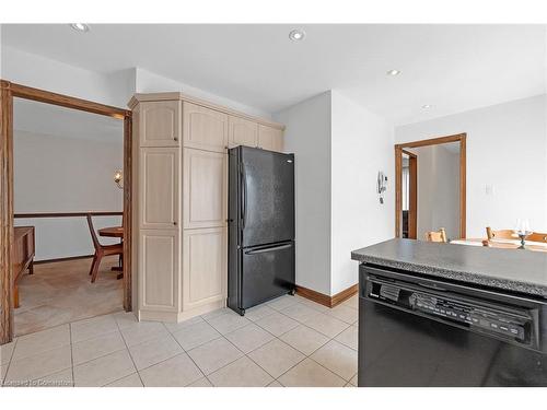 70 Orsett Street, Oakville, ON - Indoor Photo Showing Kitchen