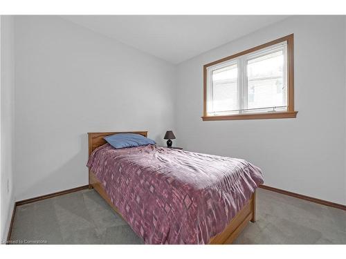 70 Orsett Street, Oakville, ON - Indoor Photo Showing Bedroom