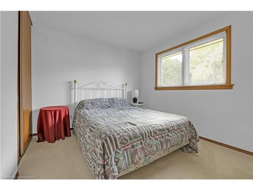 70 Orsett Street, Oakville, ON - Indoor Photo Showing Bedroom