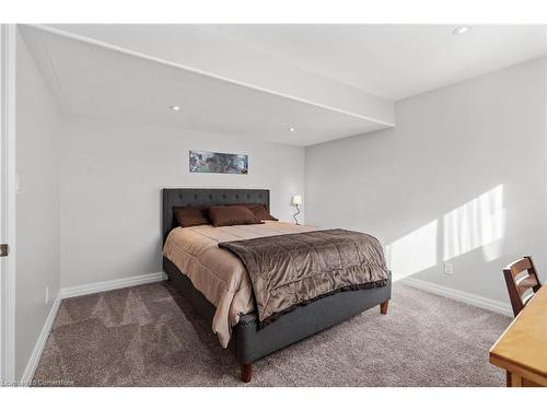 208 6Th Concession Rd E, Flamborough, ON - Indoor Photo Showing Bedroom