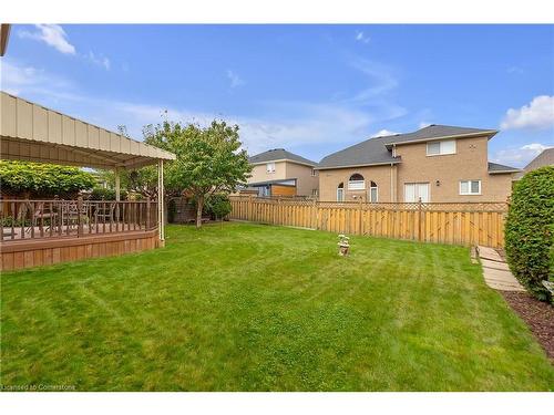 10 Embassy Drive, Hamilton, ON - Outdoor With Backyard