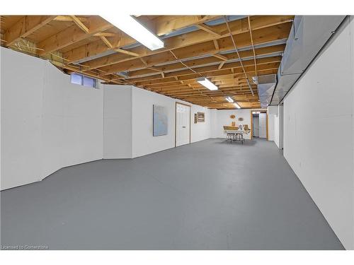 10 Embassy Drive, Hamilton, ON - Indoor Photo Showing Basement