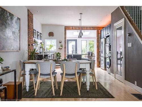 187 Caroline Street N, Hamilton, ON - Indoor Photo Showing Dining Room