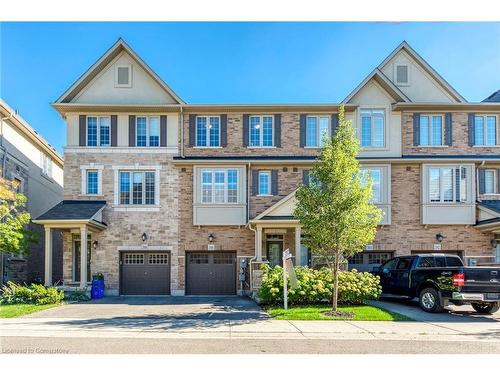 386 Belcourt Common, Oakville, ON - Outdoor With Facade