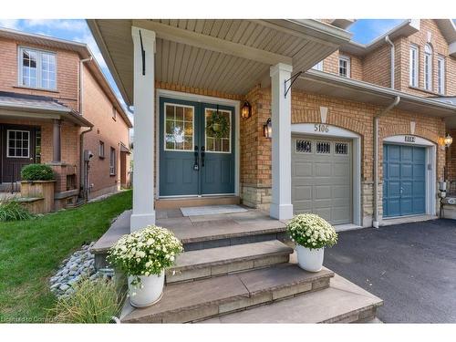 5106 Tree Court, Burlington, ON - Outdoor With Deck Patio Veranda With Facade