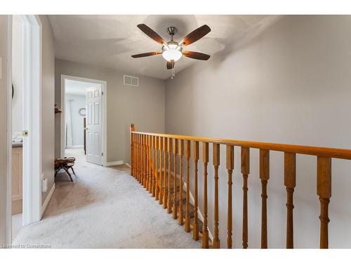 5106 Tree Court, Burlington, ON - Indoor Photo Showing Other Room