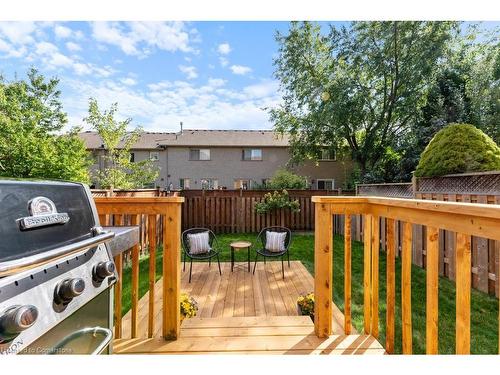 5106 Tree Court, Burlington, ON - Outdoor