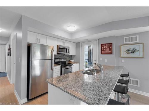 201-10 Brandy Lane, Collingwood, ON - Indoor Photo Showing Kitchen With Double Sink