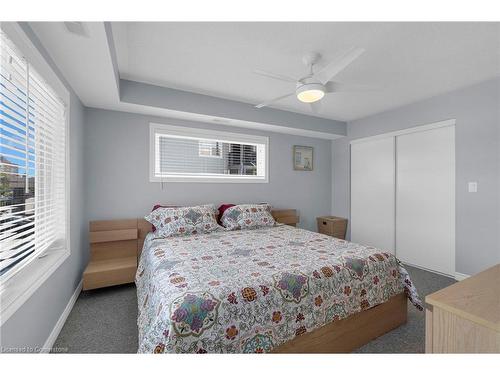 201-10 Brandy Lane, Collingwood, ON - Indoor Photo Showing Bedroom