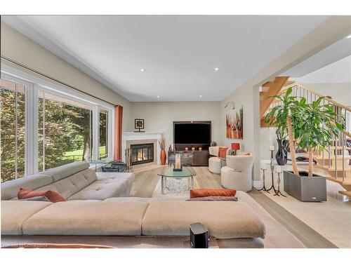 12 Sims Lock Road, Caledonia, ON - Indoor Photo Showing Living Room With Fireplace