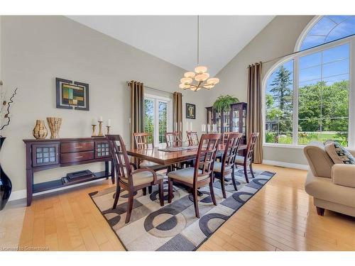 12 Sims Lock Road, Caledonia, ON - Indoor Photo Showing Dining Room