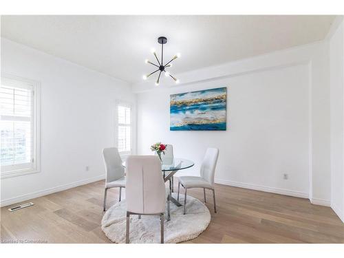 Upper-252 Thorner Drive, Hamilton, ON - Indoor Photo Showing Dining Room