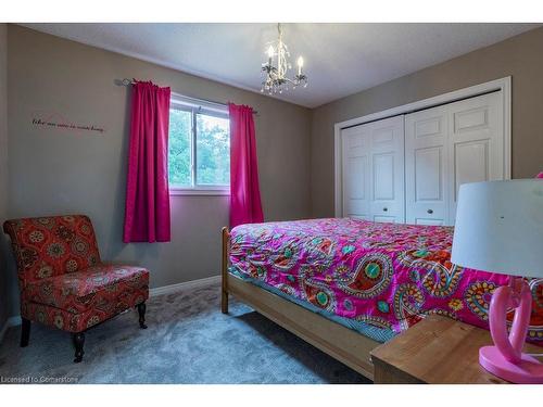 45 Tartan Drive, Caledonia, ON - Indoor Photo Showing Bedroom