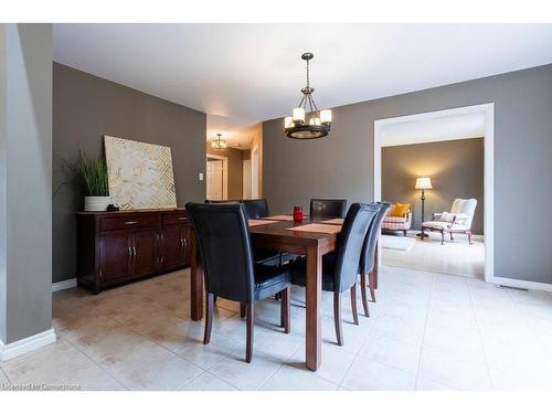 45 Tartan Drive, Caledonia, ON - Indoor Photo Showing Dining Room