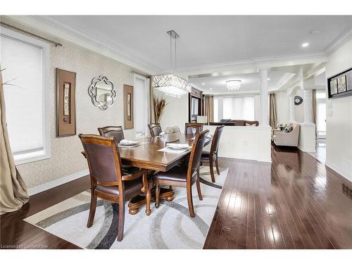 183 Chambers Drive, Ancaster, ON - Indoor Photo Showing Dining Room