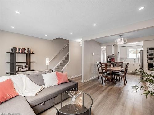 23-120 Quigley Road, Hamilton, ON - Indoor Photo Showing Living Room