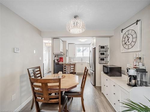 23-120 Quigley Road, Hamilton, ON - Indoor Photo Showing Dining Room