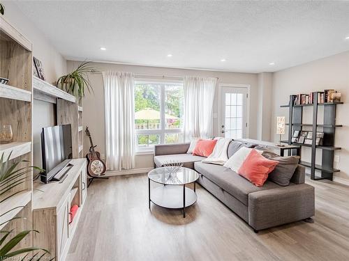 23-120 Quigley Road, Hamilton, ON - Indoor Photo Showing Living Room