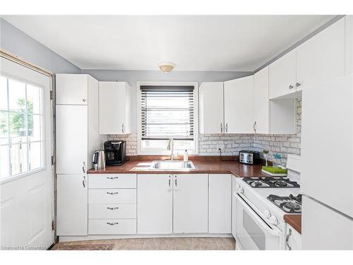 37 Powerview Avenue, St. Catharines, ON - Indoor Photo Showing Kitchen