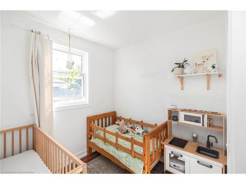 37 Powerview Avenue, St. Catharines, ON - Indoor Photo Showing Bedroom