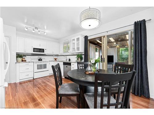 3085 Kingswood Crescent, Niagara Falls, ON - Indoor Photo Showing Dining Room