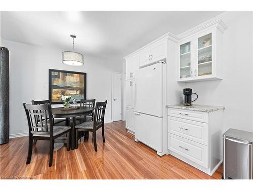 3085 Kingswood Crescent, Niagara Falls, ON - Indoor Photo Showing Dining Room