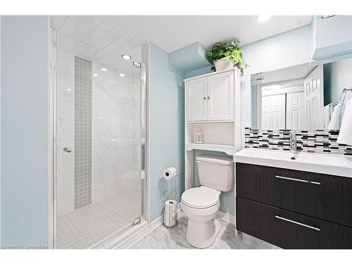 3085 Kingswood Crescent, Niagara Falls, ON - Indoor Photo Showing Bathroom