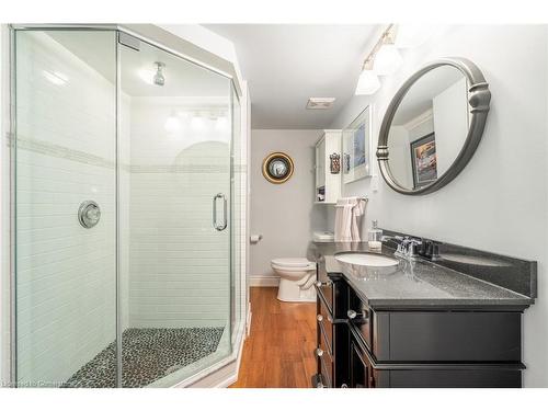 898 Partridge Drive, Burlington, ON - Indoor Photo Showing Bathroom