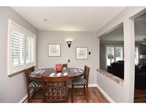 1066 Fennell Avenue E, Hamilton, ON - Indoor Photo Showing Dining Room