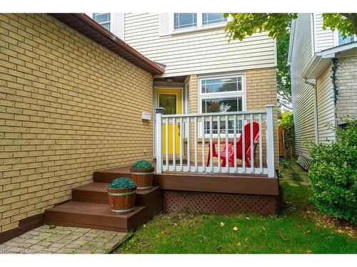 2323 Glastonbury Road, Burlington, ON - Outdoor With Deck Patio Veranda With Exterior