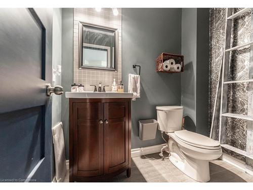 2323 Glastonbury Road, Burlington, ON - Indoor Photo Showing Bathroom