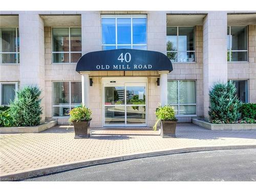 101-40 Old Mill Road, Oakville, ON - Outdoor